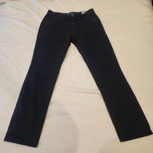Old Navy Mens slim Chinos 30X30 100% cotton